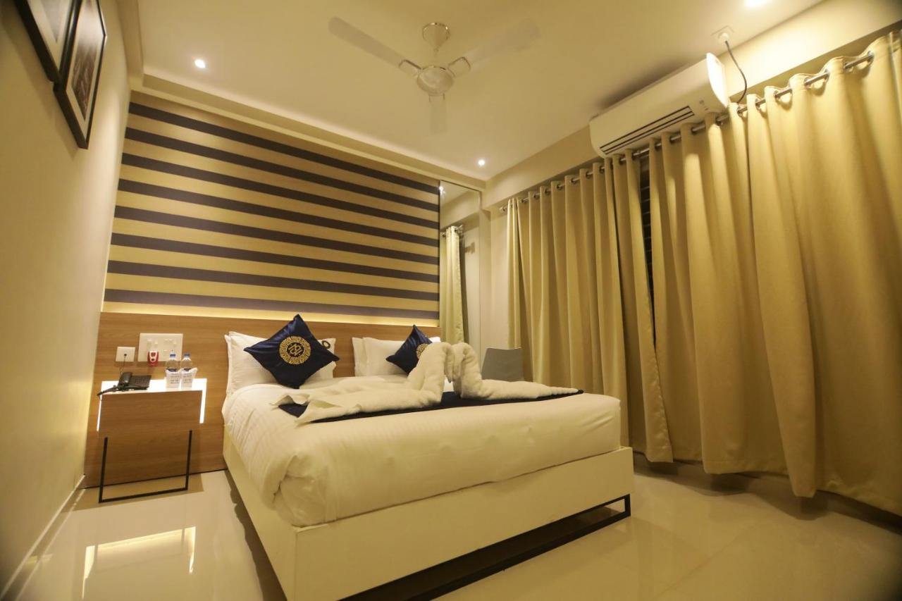 Noor Jehan'S Grand Noor Palakkad Extérieur photo